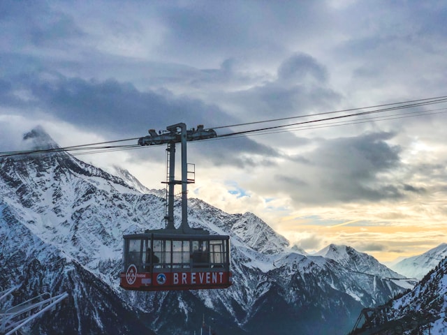 Tour des Aiguilles Rouges